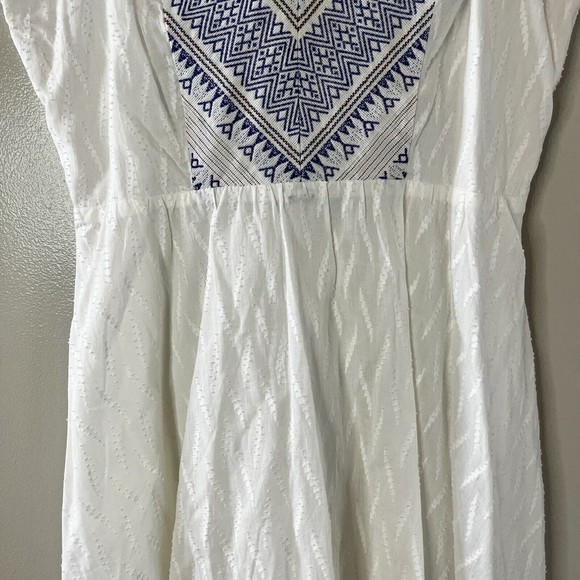 Flying Tomato Womens Sleeveless Dress White Blue Embroidered Sundress Si… - Picture 3 of 6